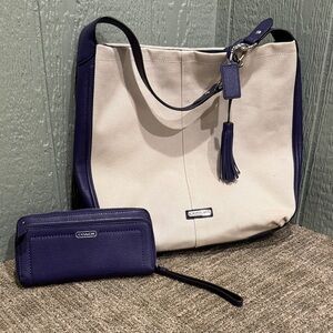 COACH Avery Hobo natural Canvas Tote w/ Navy Leather Trim - PLUS matching wallet
